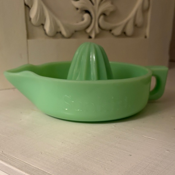 Sunkist Other - Sunkist Green Jadeite Reamer Juicer